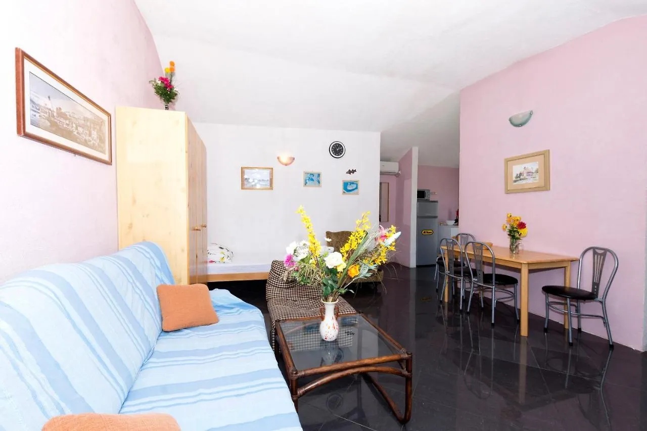 Apartments In Old Town, Two Rooms & One Room Split 0*,  Kroatië
